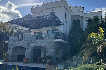 Spektr Villa